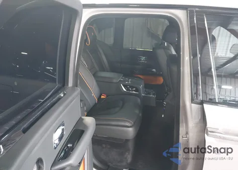 2022 Rolls-Royce Cullinan z USA, uszkodzony, nr VIN SLATV8C08NU210863